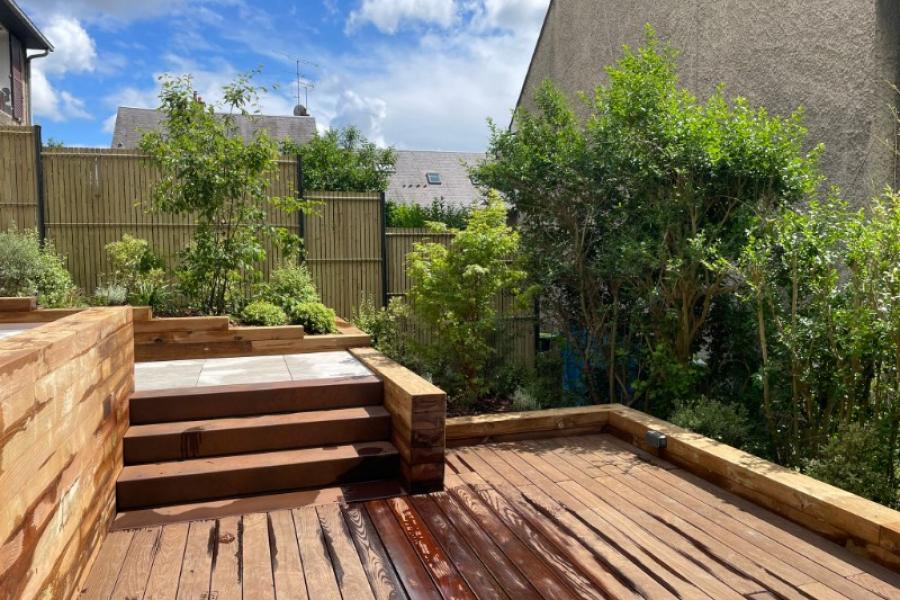 Terrasse multi-niveaux à Châtenay-Malabry : Un Projet Transformé !